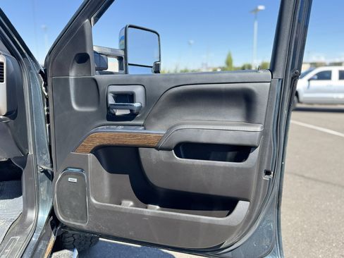 Used 2017 GMC Sierra 3500 Denali w/ Duramax Plus Package AWD/4WD image 34