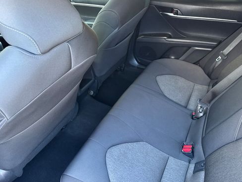 Used 2024 Toyota Camry LE image 12