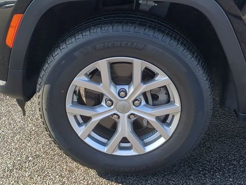 Used 2021 Jeep Grand Cherokee L Limited image 15