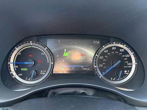 Used 2021 Toyota Highlander Platinum image 14