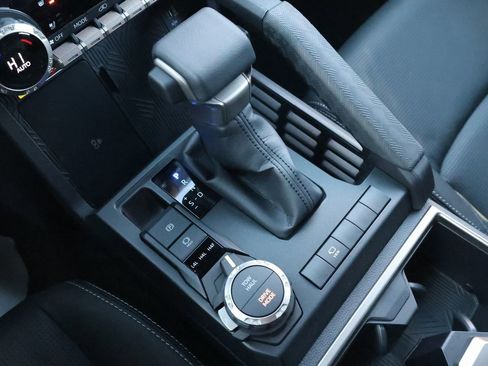 New 2026 Toyota 4Runner Limited image 25