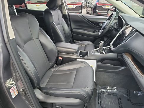 Used 2020 Subaru Outback Limited AWD/4WD image 21