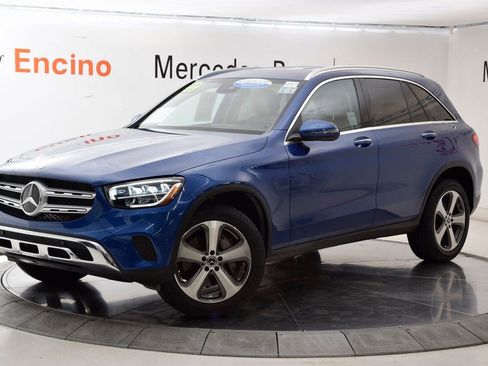 Certified 2022 Mercedes-Benz GLC 300 GLC 300 image 2