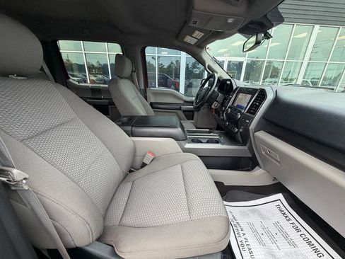 Used 2020 Ford F150 XLT w/ Equipment Group 302A Luxury AWD/4WD image 14