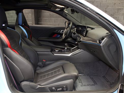 Used 2024 BMW M2 RWD image 41