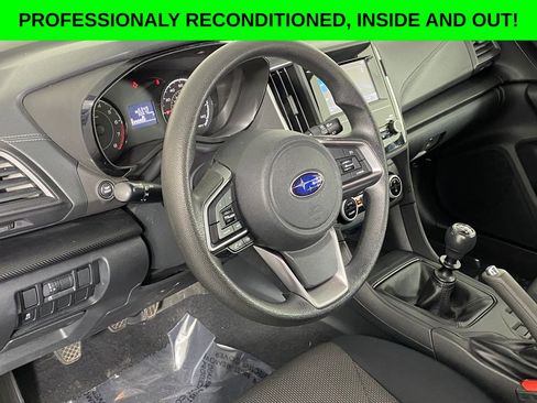 Used 2021 Subaru Crosstrek 2.0i image 7