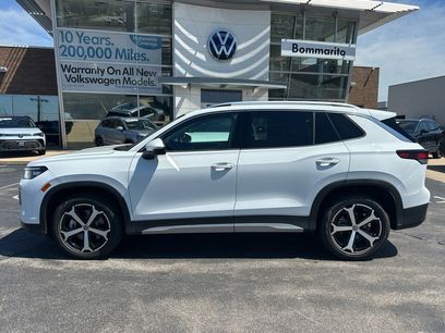 New 2025 Volkswagen Tiguan SE