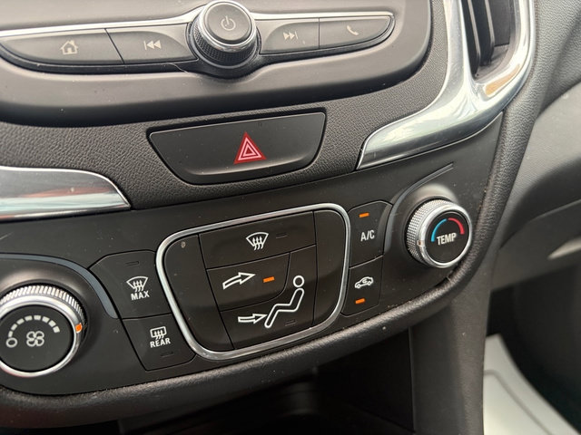 Used 2020 Chevrolet Equinox LT FWD image 20