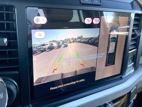 Certified 2025 Ford F350 Platinum w/ Platinum Plus Package image 26