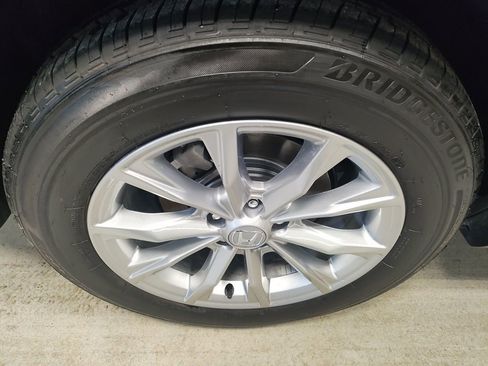 Used 2025 Honda CR-V EX-L image 3