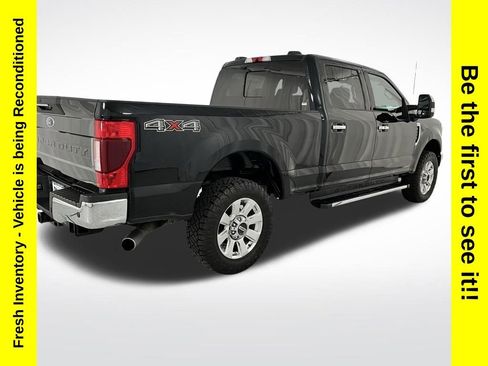Used 2022 Ford F250 Lariat w/ Lariat Ultimate Package AWD/4WD image 5