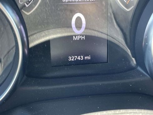 Used 2023 Jeep Wrangler Sport AWD/4WD image 35