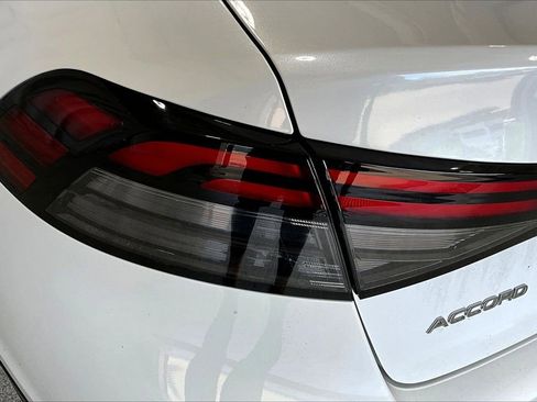 Used 2024 Honda Accord EX-L image 13