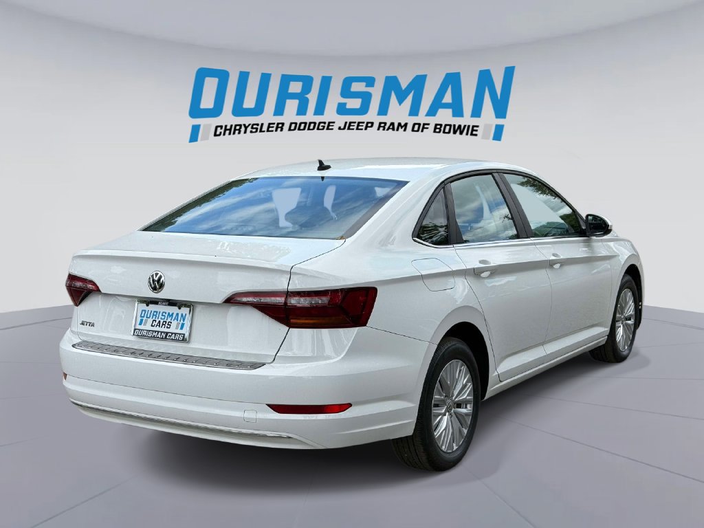 Used 2019 Volkswagen Jetta S w/ Driver Assistance Package FWD image 2