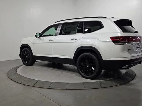 New 2026 Volkswagen Atlas SE AWD/4WD image 3