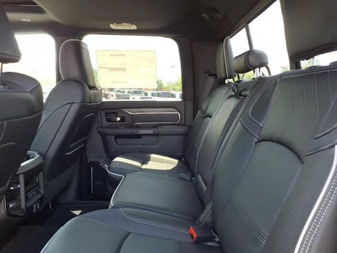 New 2026 RAM 2500 Limited AWD/4WD image 7