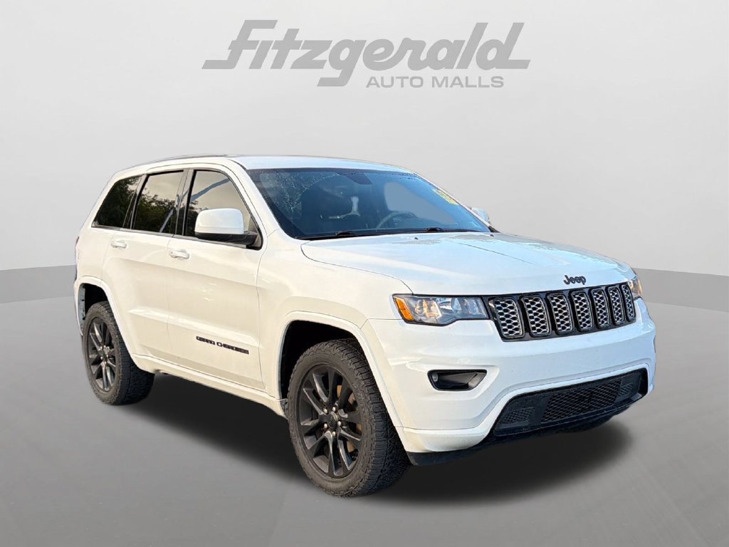 Used 2017 Jeep Grand Cherokee Altitude AWD/4WD 360° Tour