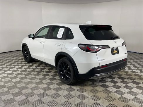 Used 2023 Honda HR-V Sport image 22