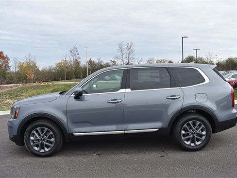 New 2025 Kia Telluride LX image 6