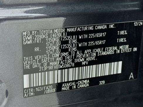 Used 2025 Toyota RAV4 XLE AWD/4WD image 30
