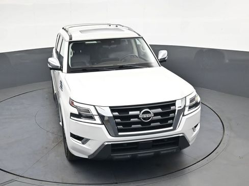 Used 2022 Nissan Armada Platinum w/ Captain's Chairs Package RWD image 42