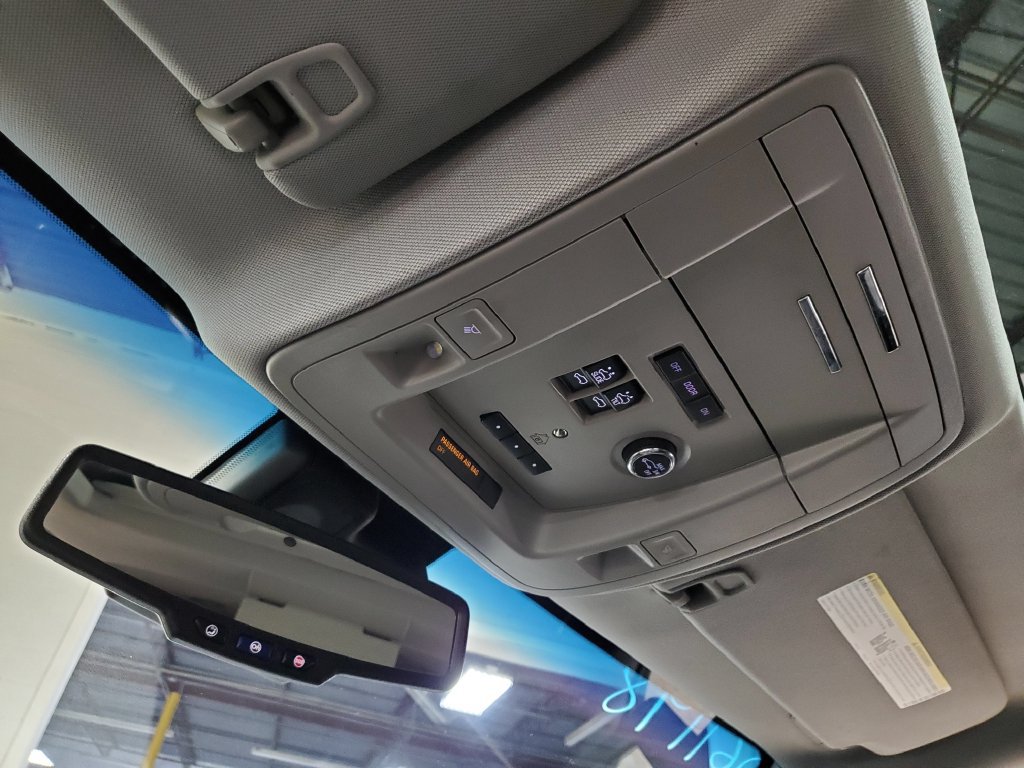 Used 2019 GMC Yukon XL SLT w/ Open Road Package RWD image 40