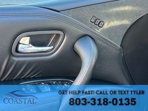 Used 2024 Nissan Armada SL w/ Midnight Edition Package image 7