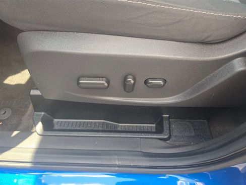Used 2017 Ford Escape SE AWD/4WD image 9