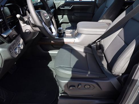 New 2026 GMC Sierra 1500 SLT w/ SLT Premium Plus Package image 11