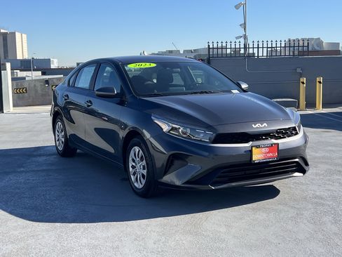 Certified 2023 Kia Forte LX image 8