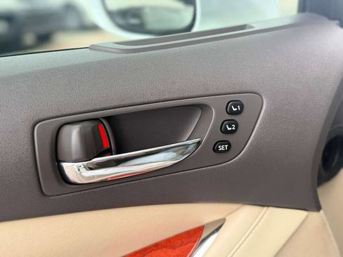 Used 2011 Lexus ES 350 image 31