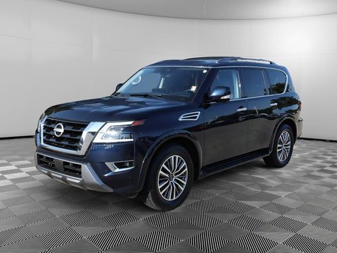 Used 2023 Nissan Armada SL w/ Captain's Chairs Package AWD/4WD image 2