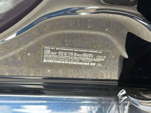 Used 2023 BMW X4 xDrive30i w/ M Sport Package image 19