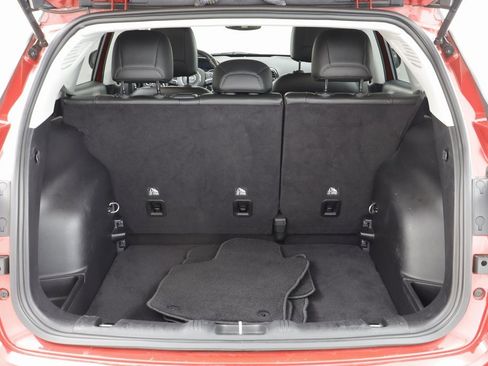 Used 2019 Jeep Compass Limited image 17