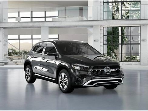 Used 2026 Mercedes-Benz GLA 250 4MATIC image 10