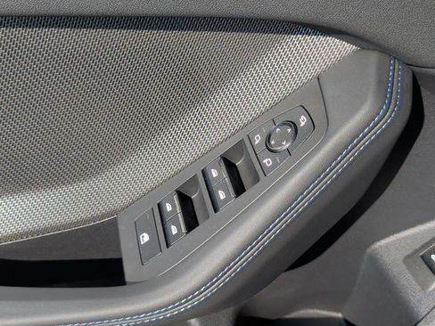 Used 2026 BMW M235i xDrive w/ Technology Package AWD/4WD image 26