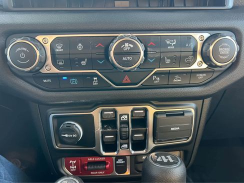 New 2025 Jeep Wrangler Unlimited Sport S 4xe AWD/4WD image 15
