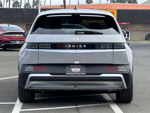 New 2026 Hyundai Ioniq 5 SEL image 7