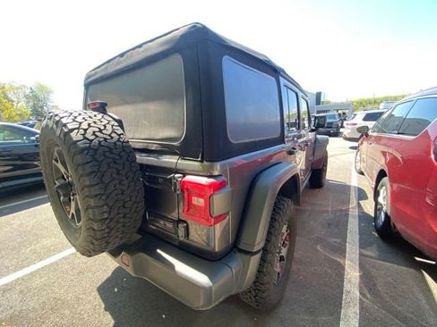 Used 2019 Jeep Wrangler Unlimited Rubicon AWD/4WD image 3