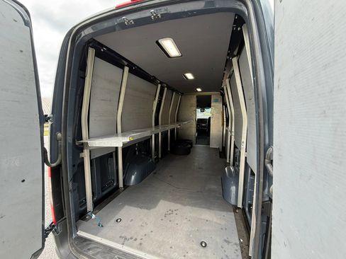 Used 2019 Mercedes-Benz Sprinter 170 image 14