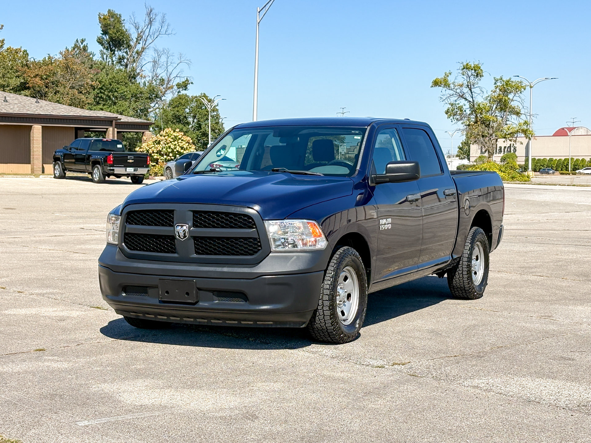 Used 2017 RAM 1500 Tradesman w/ Popular Equipment Group RWD image 5