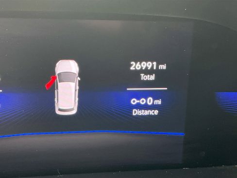 Used 2023 Volkswagen Taos SE image 12