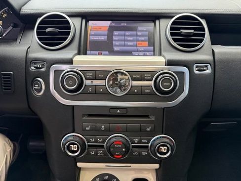 Used 2011 Land Rover LR4 HSE image 22