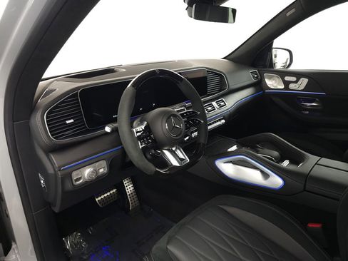 Used 2025 Mercedes-Benz GLE 63 AMG S image 9