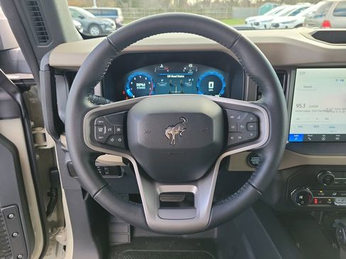 New 2025 Ford Bronco Big Bend w/ Black Diamond Package image 22