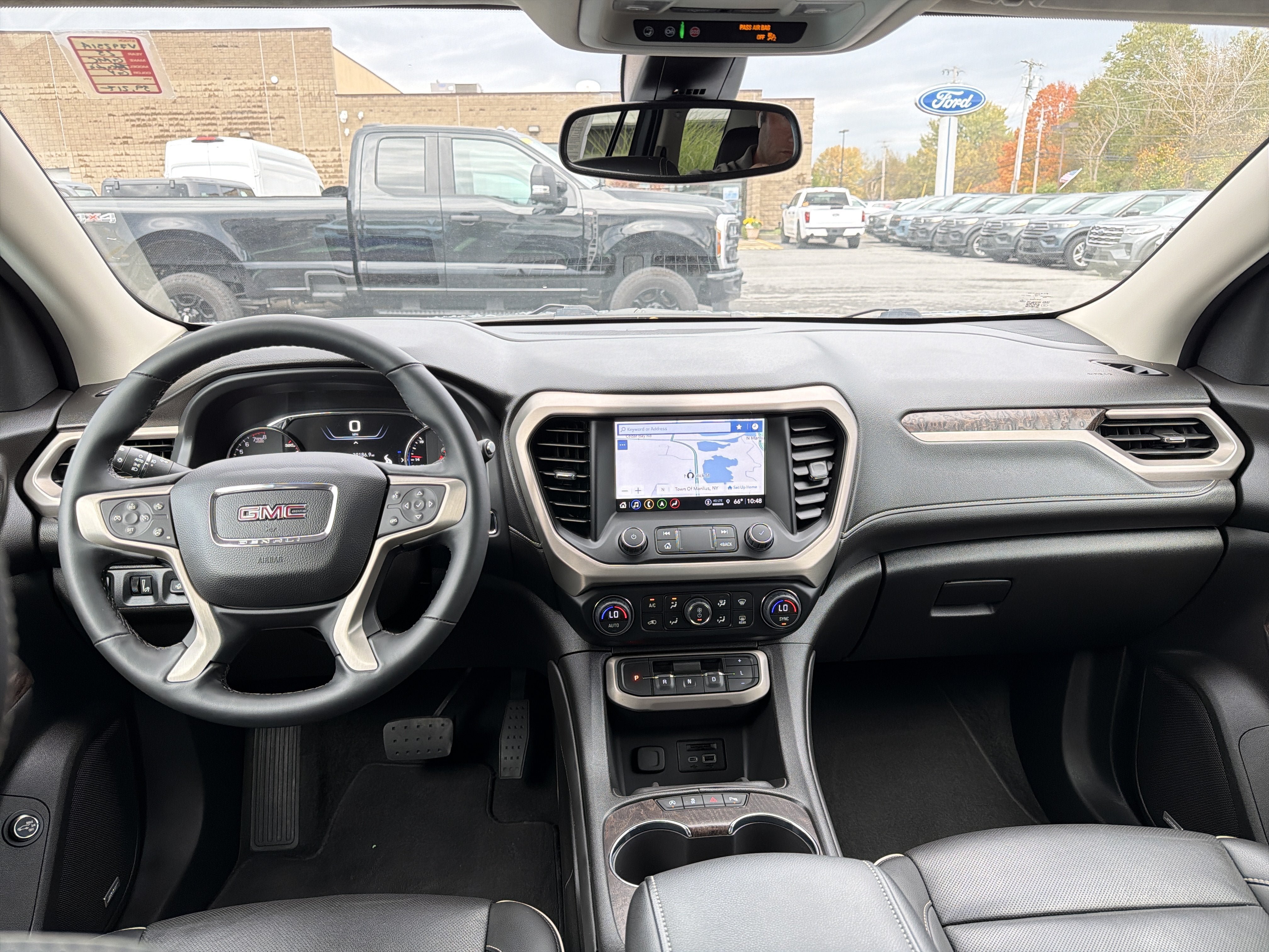 Used 2023 GMC Acadia Denali AWD/4WD image 12