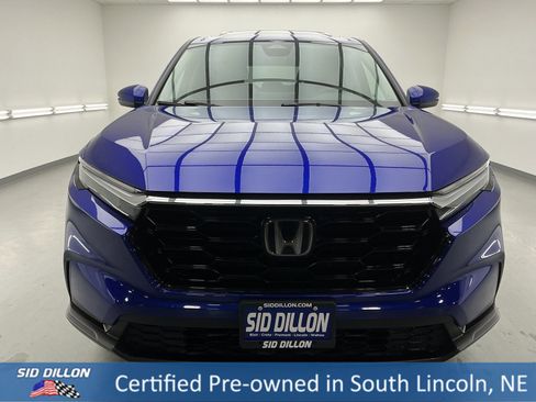 Used 2024 Honda CR-V EX image 2