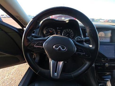 Used 2019 INFINITI Q50 Luxe w/ Cargo Package (L96) RWD image 9