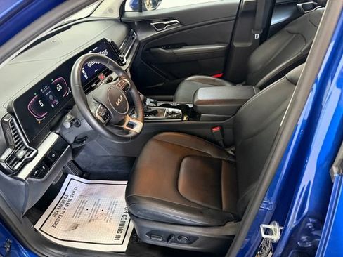 Used 2023 Kia Sportage EX FWD image 19