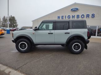 Used 2022 Ford Bronco Badlands video 2